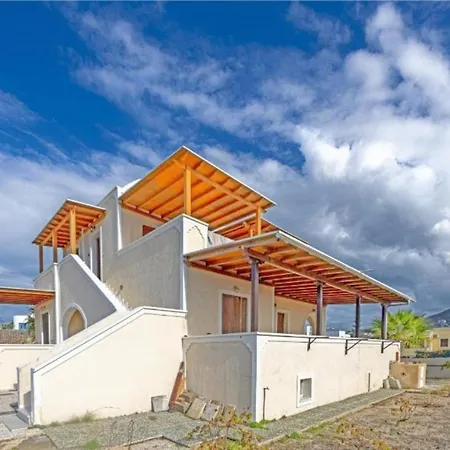 Naya * Megalochori (Santorini)