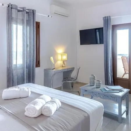 Naya Megalochori (Santorini)