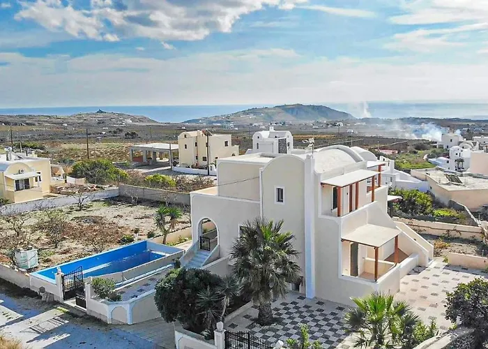 アパート Naya メガロホリ