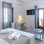 Naya Megalochori (Santorini)