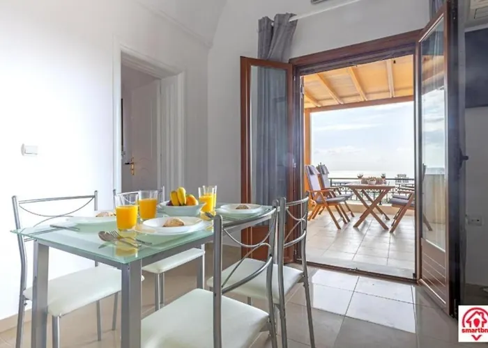 Naya Apartmán Megalochori (Santorini)